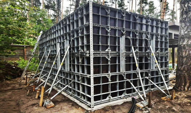 Опалубка стен